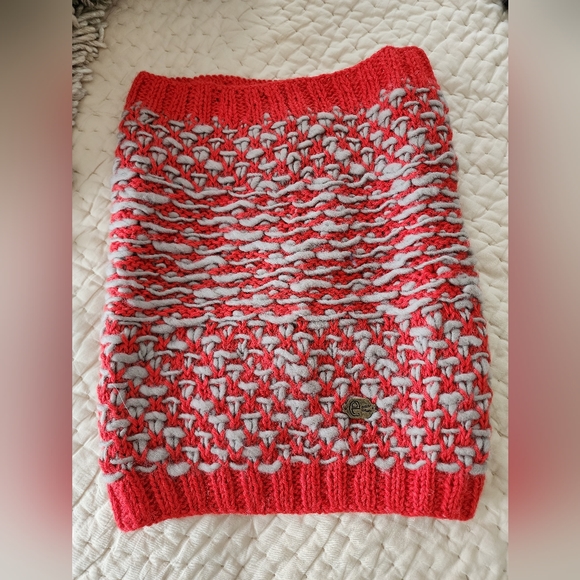 emiLime x UO Slub Knit Snood Scarf - Picture 3 of 9